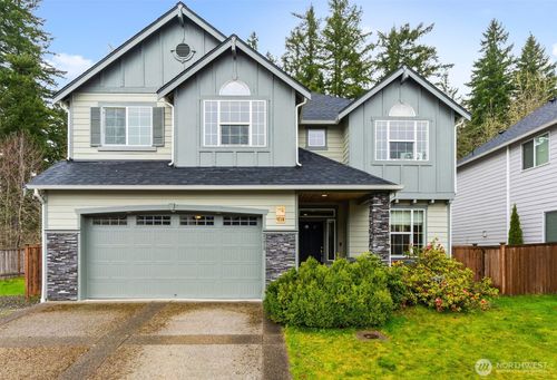 4218 Goldcrest Dr Nw, Olympia, WA, 98502-9016 | Card Image