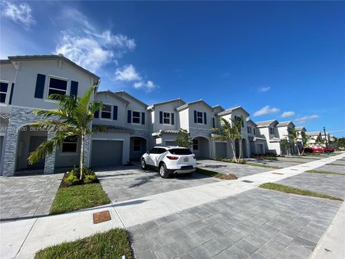 2609-2609 Se 11th St, Homestead, FL, 33035-2535 | Card Image