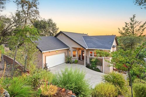 12757 Greenbrook Loop, Penn Valley, CA, 95946-9609 | Card Image