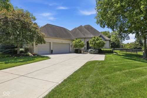 6629 Braemar Ave S, Noblesville, IN, 46062-8441 | Card Image