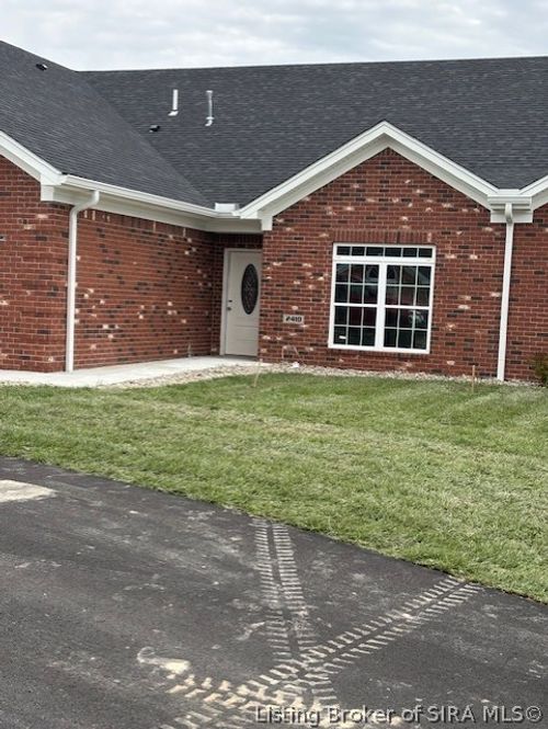 2410 Magnolia Ct, Clarksville, IN, 47129-1063 | Card Image