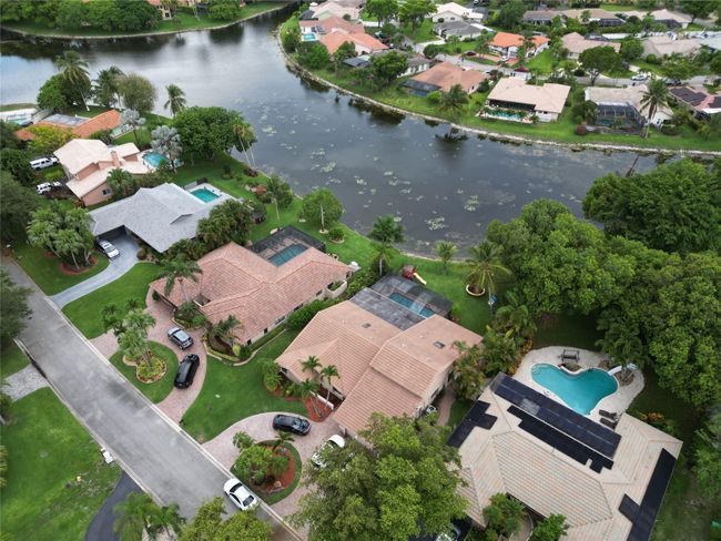 Beautiful wide canal/lake views. | Image 5