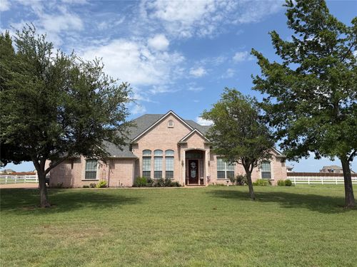 1009 Summerlin Dr, Granbury, TX, 76048-4366 | Card Image
