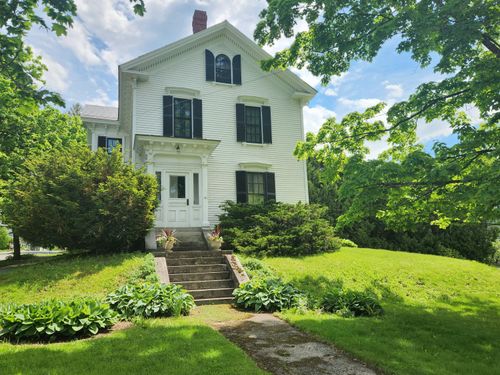 151 Kenduskeag Avenue, Bangor, ME, 04401 | Card Image