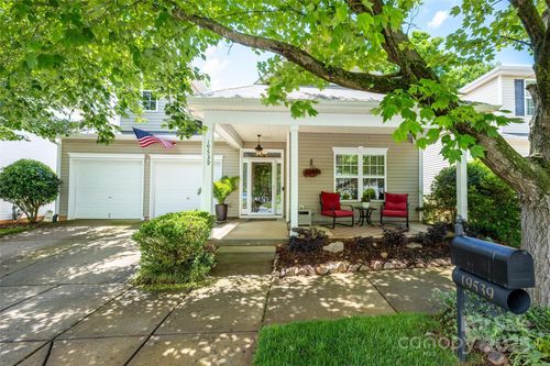 19539 Denae Lynn Dr, Cornelius, NC, 28031-5414 | Card Image