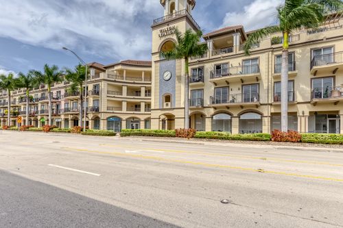 406-2631 Ne 14th Ave, Wilton Manors, FL, 33334-4386 | Card Image