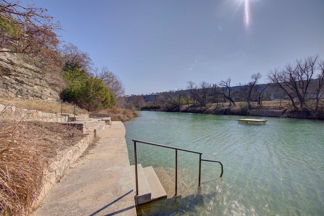 205 Cedar Cliff Loop, Home with 3 bedrooms, 2 bathrooms and 1 parking in Hunt TX | Image 45