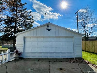 15131 Imlay City Road, Home with 4 bedrooms, 1 bathrooms and null parking in Mussey Twp MI | Image 3