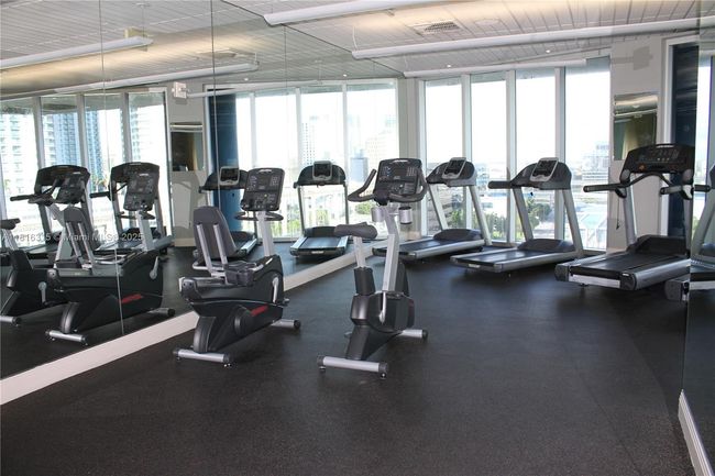 APT-3606 - 185 Sw 7 Th St, Condo with 0 bedrooms, 1 bathrooms and null parking in Miami FL | Image 22