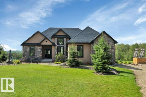 10043 Township Road 452, Wetaskiwin County No 10, AB, T0C2V0 | Card Image