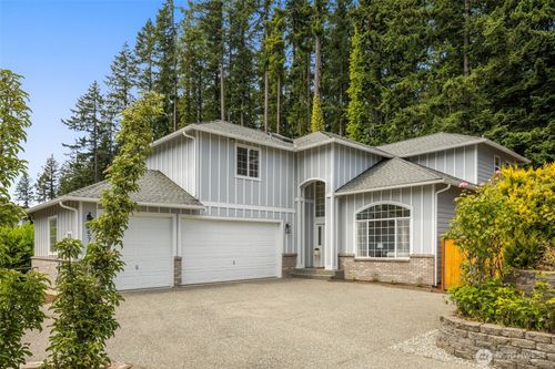 5721 154th Pl Sw, Edmonds, WA, 98026-4245 | Card Image