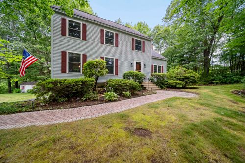 12 Belle Brook Lane, Derry, NH, 03038 | Card Image