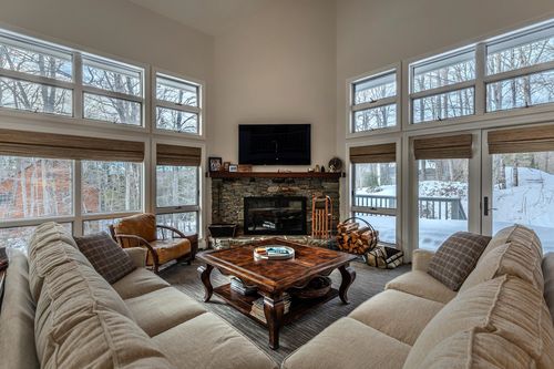 3 Linscott Rd, Winhall, VT, 05340 | Card Image