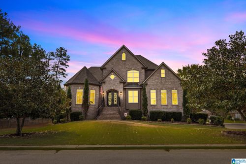 601 Wynlake Cv, ALABASTER, AL, 35007-7647 | Card Image