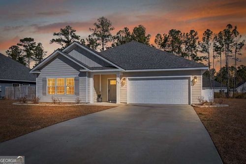 94 Allie Loop, Brunswick, GA, 31525-2301 | Card Image