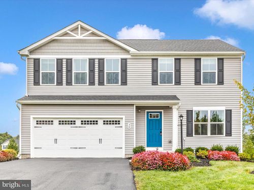 38 Diopside Dr, CHAMBERSBURG, PA, 17202-8294 | Card Image