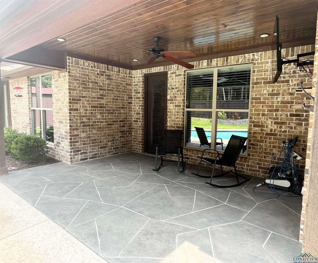 4158 Chapel Quarters, House other with 3 bedrooms, 2 bathrooms and null parking in Tyler TX | Image 32
