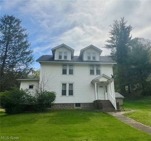 211 Mulberry Ave, Pomeroy, OH, 45769-2004 | Card Image
