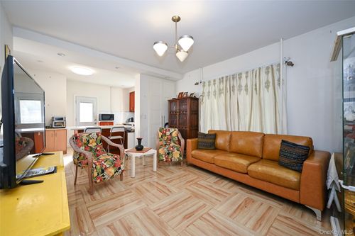 92 55th Ave, Elmhurst, NY, 11373-4629 | Card Image