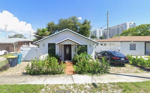 206 Sw 2nd Ter, Dania Beach, FL, 33004-3958 | Card Image