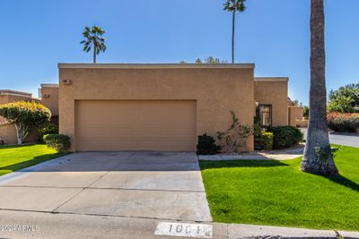 1001 E Becker Lane, House other with 3 bedrooms, 2 bathrooms and null parking in Phoenix AZ | Image 3