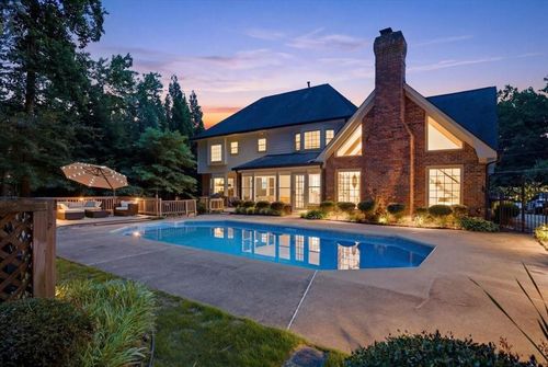 395 Spindle Ct, Sandy Springs, GA, 30350-4125 | Card Image