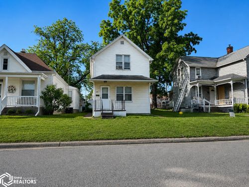 2806 Avenue K, Fort Madison, IA, 52627-3728 | Card Image