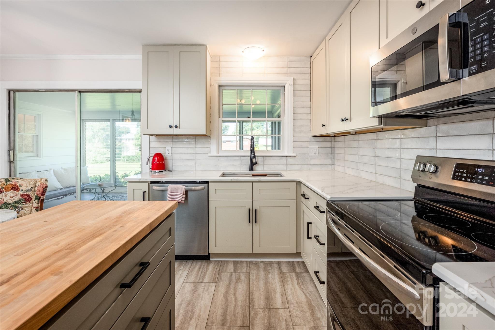 Henkel Rd, Statesville, NC 28677