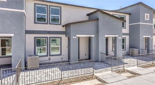 973 Appian Way, Las Vegas, NV, 89107 | Card Image