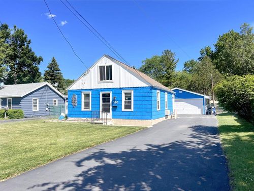 512 W 19th Avenue, OSHKOSH, WI, 54904 | Card Image