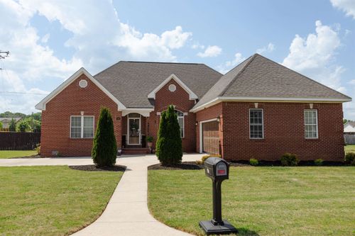 710 Firestone Ave, Muscle Shoals, AL, 35661-1924 | Card Image