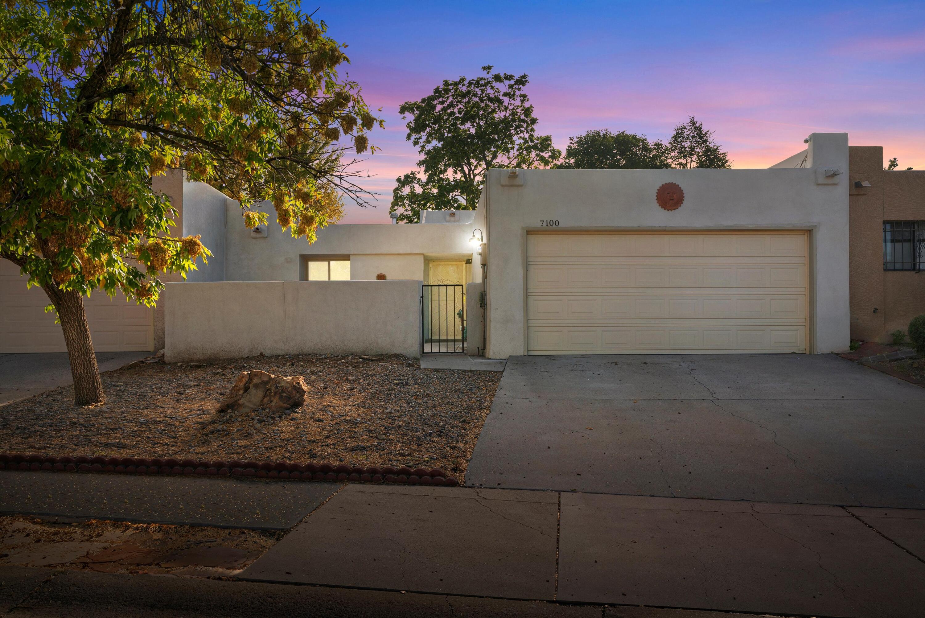 Leslynne Dr, Albuquerque, NM 87109