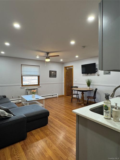 201-287 Route 32, Central Valley, NY, 10917-3227 | Card Image