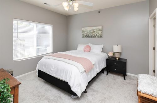 apt-30-1740 Se L.A. Grant Pkwy, Waukee, IA, 50263-8359 | Card Image