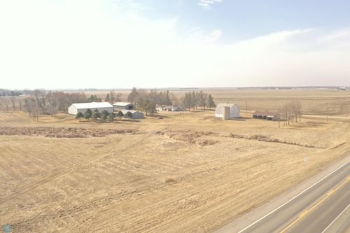 7970 157th Ave Se, Wyndmere, ND, 58081-9738 | Card Image