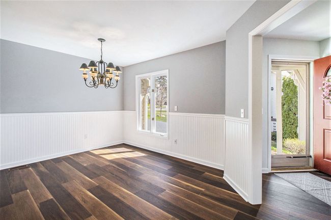 4592 Glen Eagles Dr, Condo with 4 bedrooms, 4 bathrooms and null parking in Brighton MI | Image 5