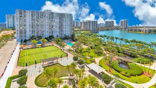 405w-2801 Ne 183rd St, Aventura, FL, 33160-2127 | Card Image