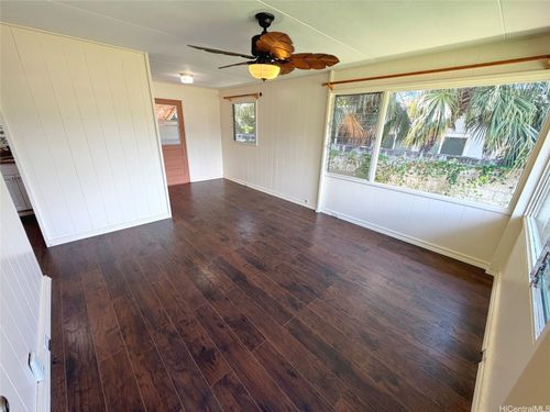 528 Oneawa St, Kailua, HI, 96734-2227 | Card Image