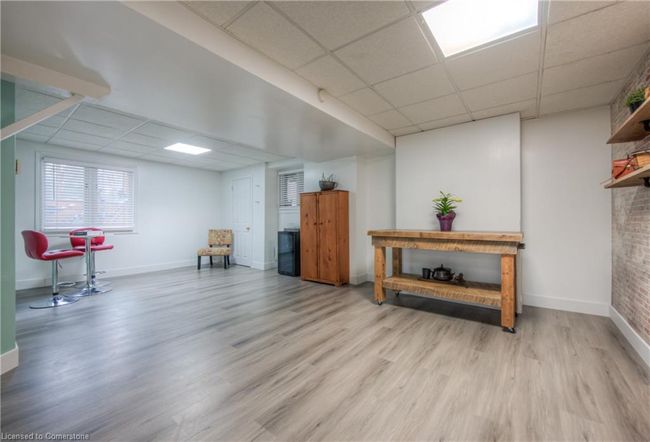 1092 Queen St, House other with 4 bedrooms, 2 bathrooms and 6 parking in New Dundee ON | Image 8