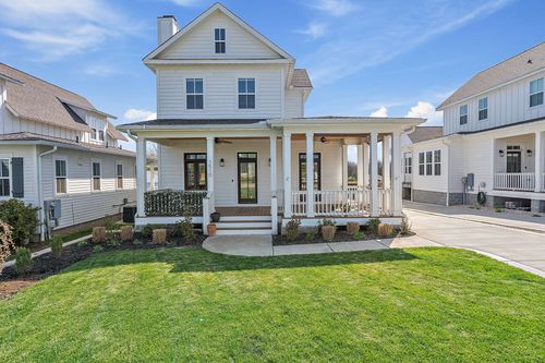 1510 E Stewarts Ln, Nashville, TN, 37218-2508 | Card Image