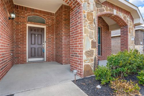 520 Trailblazer Rd, Forney, TX, 75126-4732 | Card Image