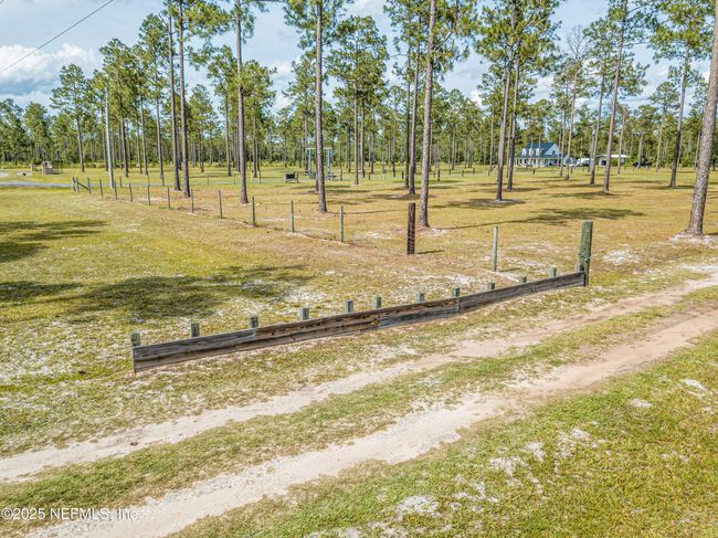 14157 Glen Farms Dr, House other with 4 bedrooms, 3 bathrooms and null parking in Glen St. Mary FL | Image 9