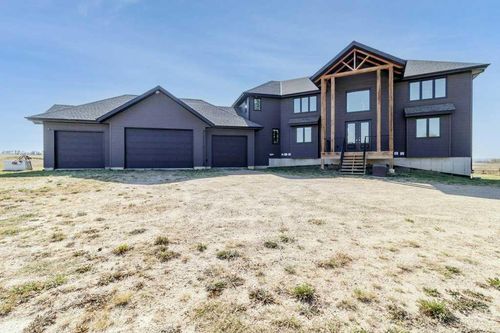 28513 Township Road 374, Rural Red Deer County, AB, T4N5E4 | Card Image