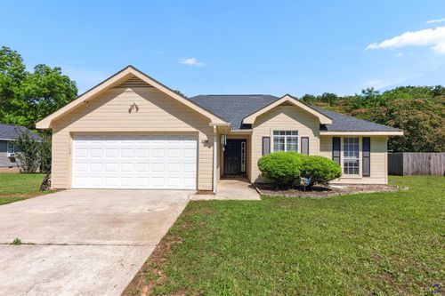 108 Ridgebend Dr, Centerville, GA, 31028-1600 | Card Image