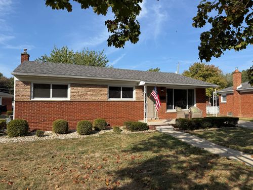 1934 Pinetree Dr, Trenton, MI, 48183-1789 | Card Image