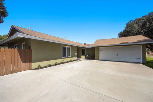 1987 Munhall Ave, Pomona, CA, 91766-5526 | Card Image