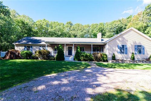 24 Hickory Ln, Westerly, RI, 02891-1321 | Card Image