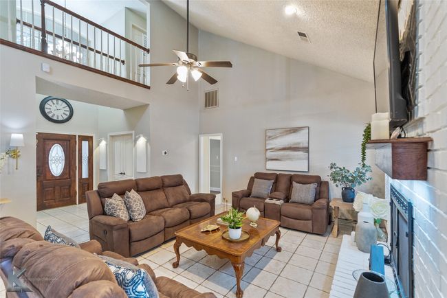 17 Cherry Hls E, House other with 4 bedrooms, 3 bathrooms and null parking in Abilene TX | Image 5