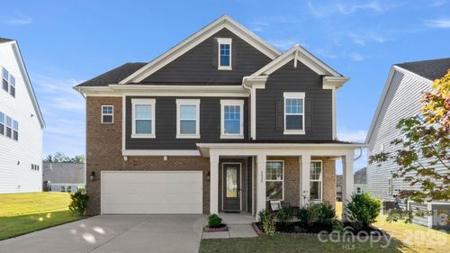 6020 Sayles Way, Fort Mill, SC, 29715-1411 | Card Image
