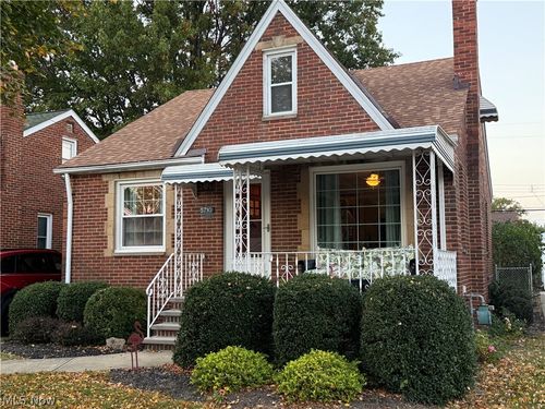 5710 Hampstead Ave, Parma, OH, 44129-3820 | Card Image